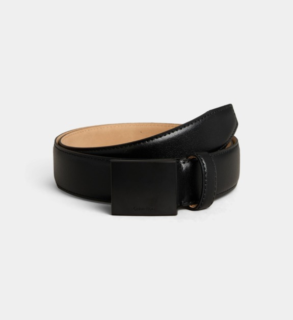 Ceinture en cuir boucle plaque
